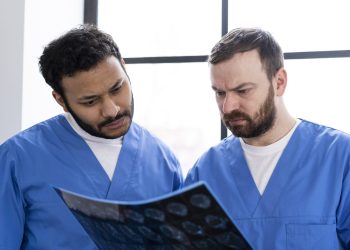 What’s The Difference Between RN And PN?